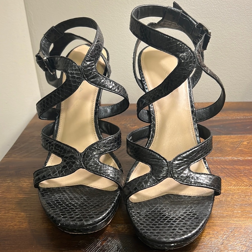 Via Spiga leather wedge